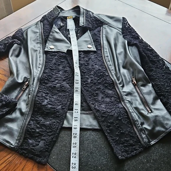Streetwear Society Black Faux Leather Lace Insert Moto Jacket Small - Picture 14 of 15